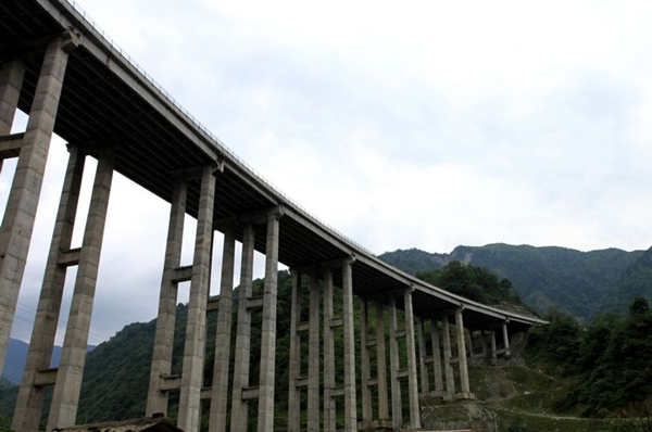 贵州毕节高速公路工程